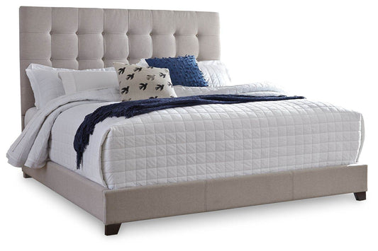 Dolante - Upholstered Bed - Forward Furniture